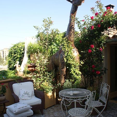 Apartamento La BARBELLA Lourmarin Exterior foto