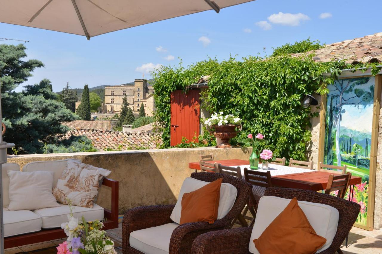 Apartamento La BARBELLA Lourmarin Exterior foto