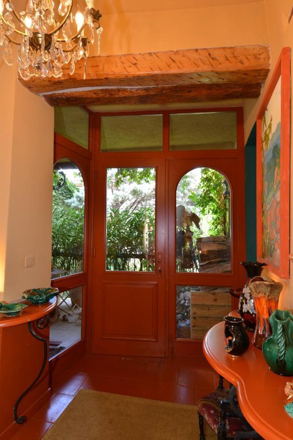 Apartamento La BARBELLA Lourmarin Exterior foto